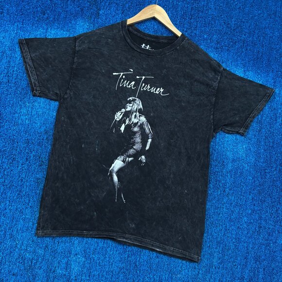 Tina Turner Rock and Roll Graphic T-Shirt Size Large - Picture 3 of 4